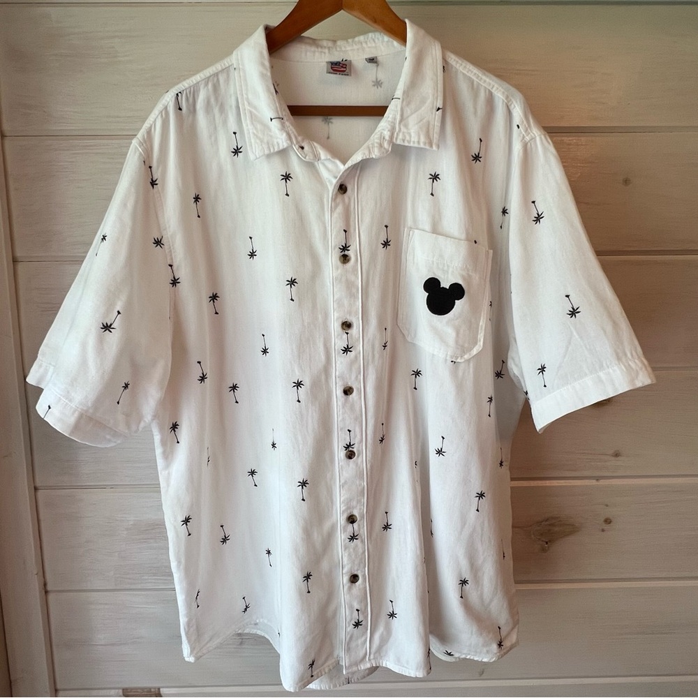 Disney Tropical Shirt Mickey Mouse Palms Button Up Off White Black XXL Junk Food - Picture 10 of 10
